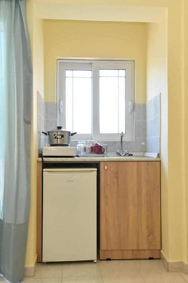 Iskas Apartments Іялісос Екстер'єр фото