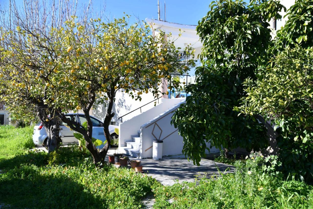 Iskas Apartments Іялісос Екстер'єр фото